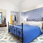 Alojamento de Acomodação e Pequeno-almoço Relais Correale & Garden 4*
