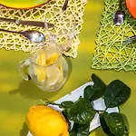 Alojamento de Acomodação e Pequeno-almoço Relais Correale & Garden