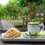 Alojamento de Acomodação e Pequeno-almoço Relais Correale & Garden 4*