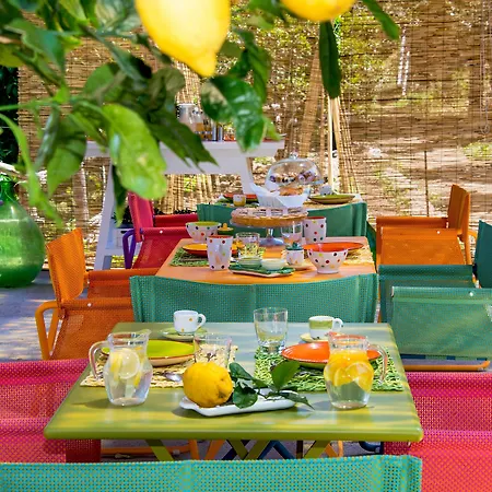Relais Correale & Garden Bed & Breakfast