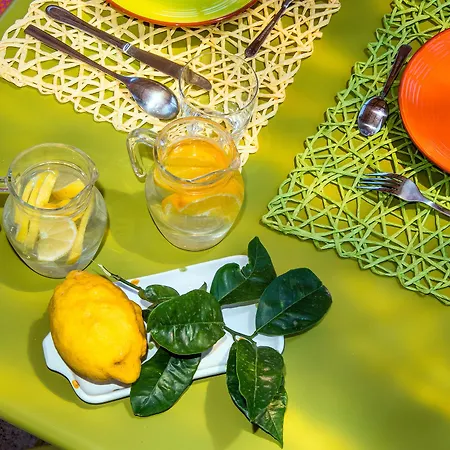 Bed & Breakfast Relais Correale & Garden 3*