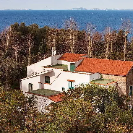 Bed & Breakfast Relais Correale & Garden Sorrento