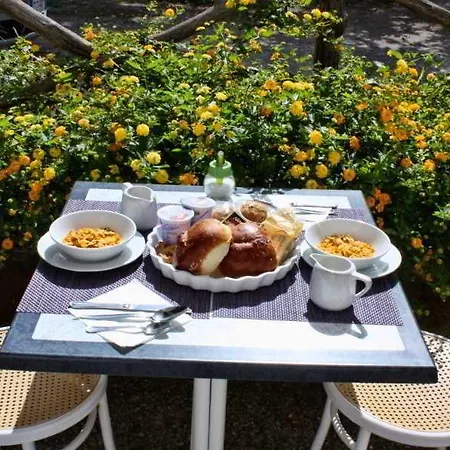 Relais Correale & Garden Bed & Breakfast Sorrento